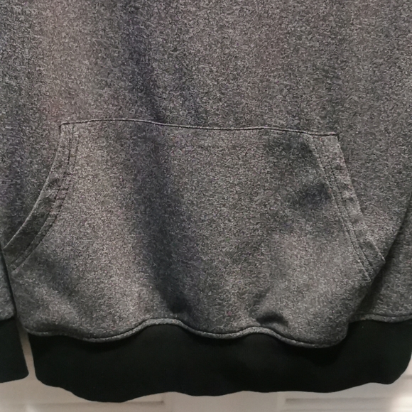 [Price Reduced - 2024] Adidas hoodie M - Picture 3 of 3